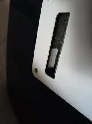 Fender Stratocaster MIM 2003 + Estuche