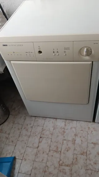 Secadora Zanussi Electronic Sensor