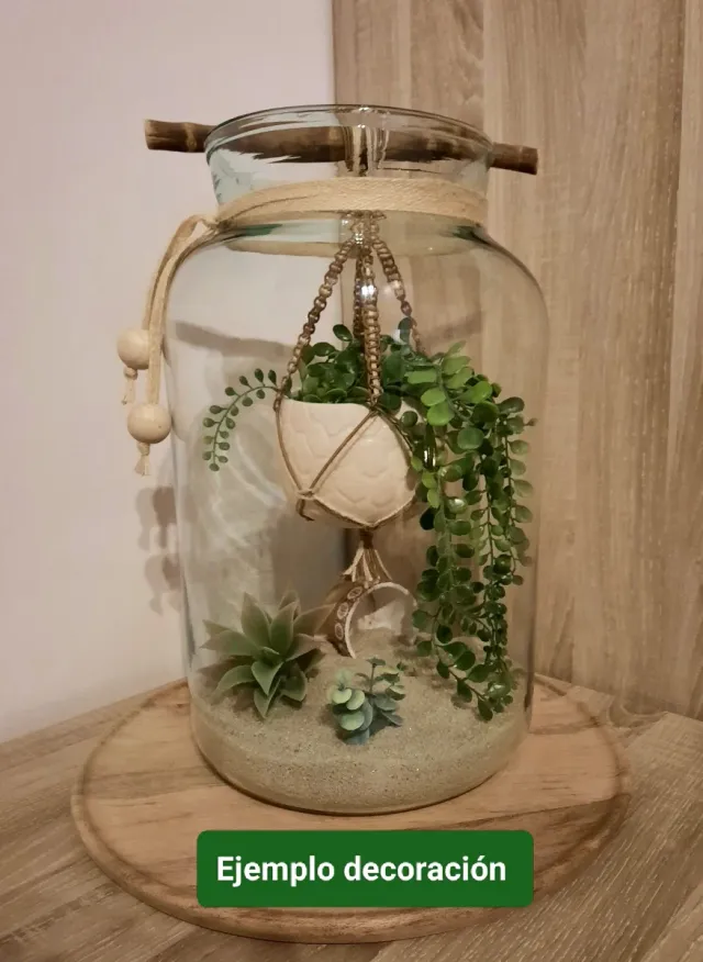 Tarro grande de cristal vacío