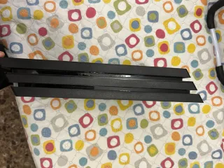 Consola PS4 Pro 1TB (2019) + Cables