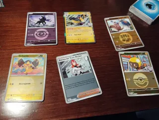 Pack héroes ascendentes etb + regalos