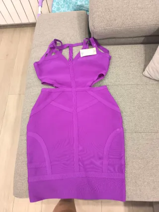 Vestido Morado Vendaje Cut-out