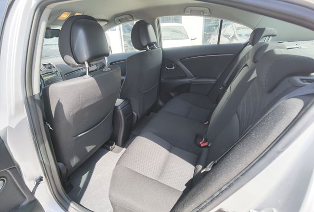 Toyota Avensis D4D - ETIQUETA B