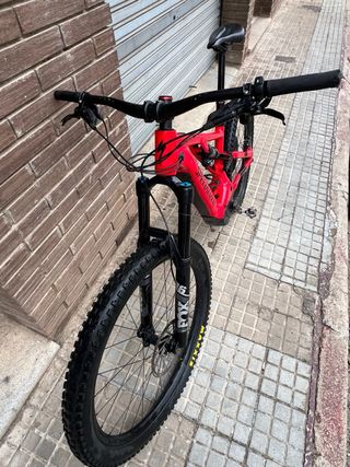 Bicicleta Specialized Turbo Levo 750