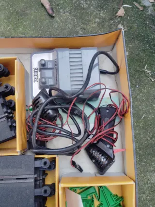 Scalextric - Caja de pistas y coche