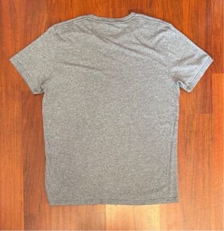 Camiseta Hollister Gris Talla M