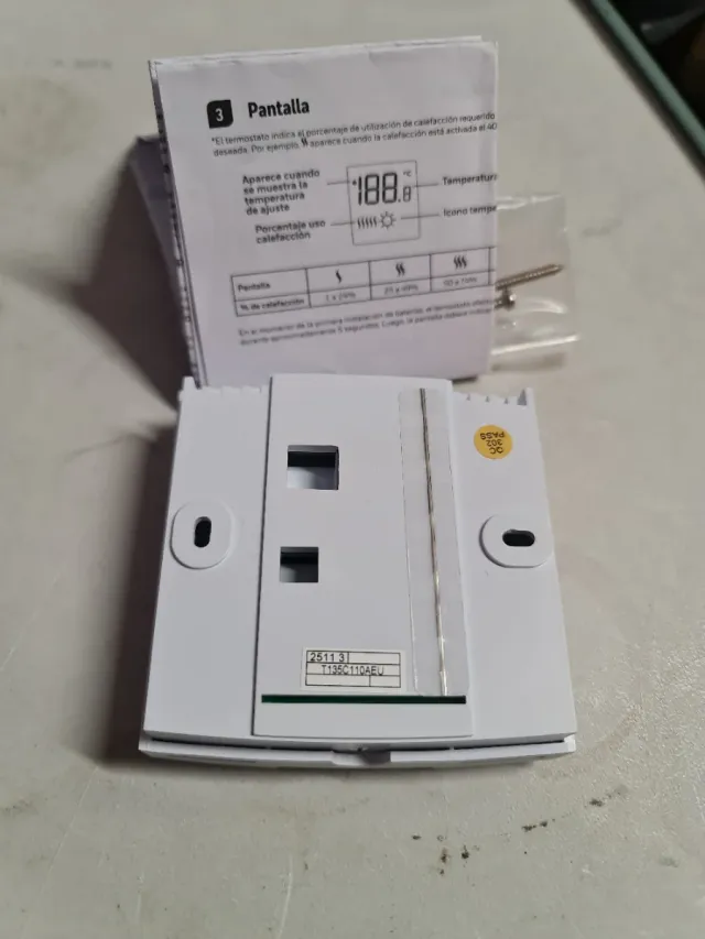 Termostato Digital Honeywell T135C110AEU