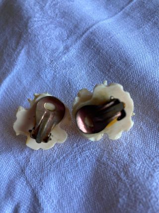 Pendientes antiguos estilo rosa