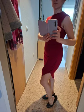 Vestido rojo estilo griego drapeado