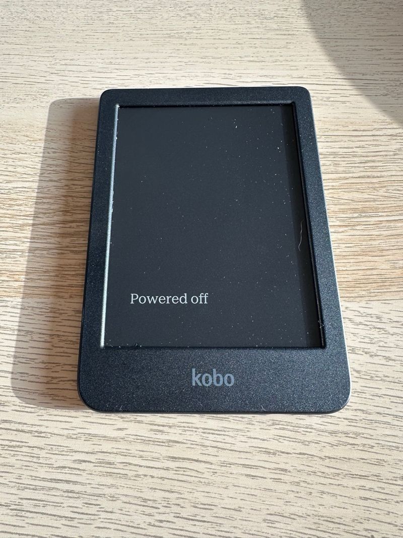 Kobo Clara Colour con funda afbeelding 2