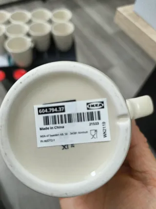 LOTE DE TAZAS+REGALO BOTELLAS Y TAZON DE ARDILLA
