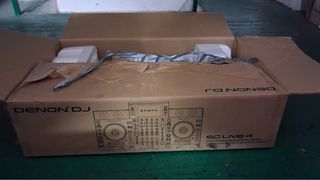 Denon DJ SC LIVE 4 Controlador DJ