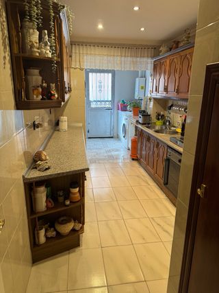 Se vende casa adosada,de 4 dormitorios