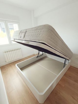 Camas canapé, somieres + patas, colchon y canape