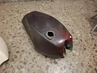 Depósito Gasolina Sanglas 400-Y Puig Imprimación