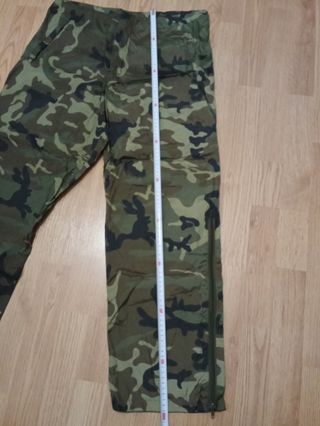 Pantalón impermeable camuflaje