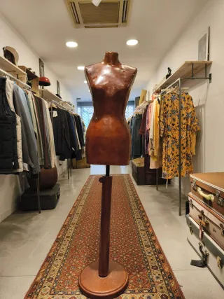 Maniquí de mujer vintage