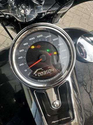 Harley Davidson Sport Glide 2024 Negra