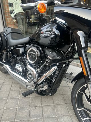 Harley Davidson Sport Glide 2024 Negra