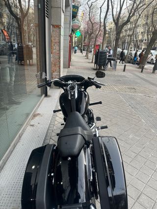 Harley Davidson Sport Glide 2024 Negra