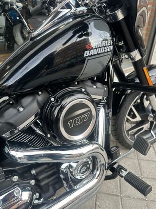 Harley Davidson Sport Glide 2024 Negra