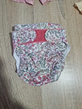 Lote bañadores bebé 6-9 meses