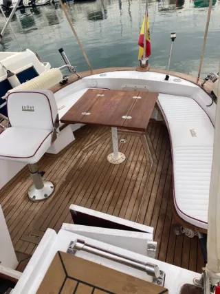 Barco Knort 7 metros