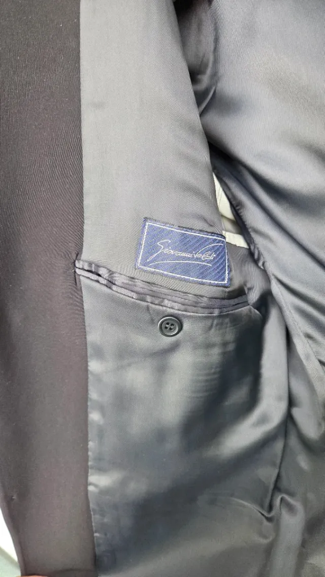 Traje de ceremonia negro