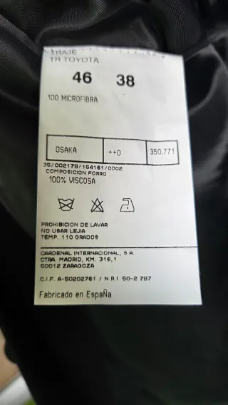 Traje de ceremonia negro