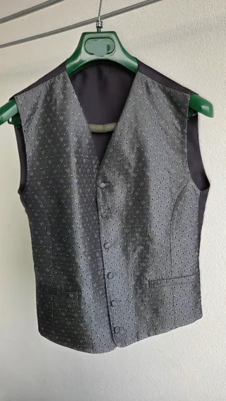 Traje de ceremonia negro