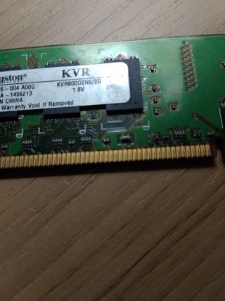 Placa RAM Kingston 2 G