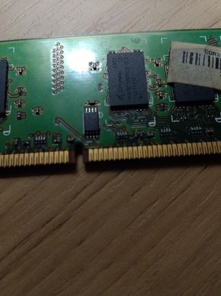 Placa RAM Kingston 2 G