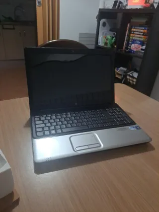 Portátil HP 4GB RAM 80GB HDD