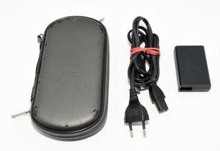 SONY PS VITA PCH-1104