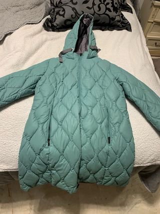 Abrigo largo acolchado verde agua