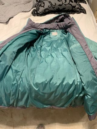 Abrigo largo acolchado verde agua