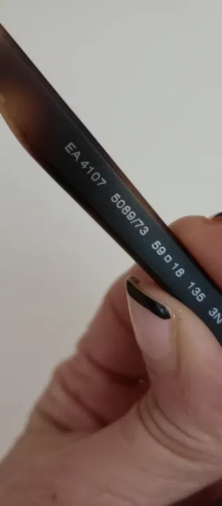 Montura de gafas de sol