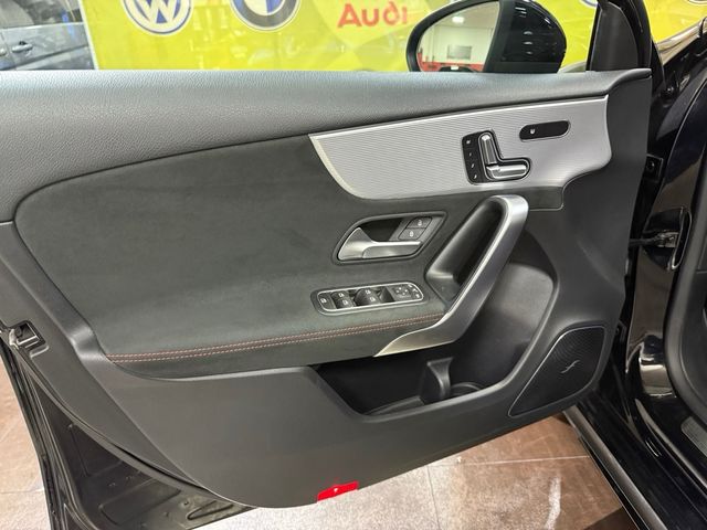 Mercedes-Benz Clase A 2021