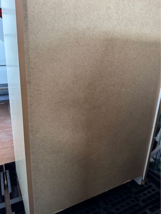 Dormitorio: Cómoda, 2 Mesitas y Cabecero