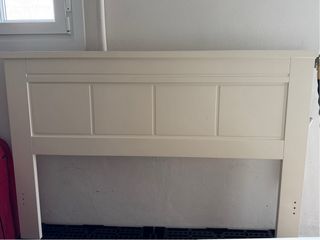 Dormitorio: Cómoda, 2 Mesitas y Cabecero