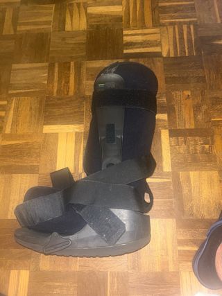 Zapato ortopédico largo