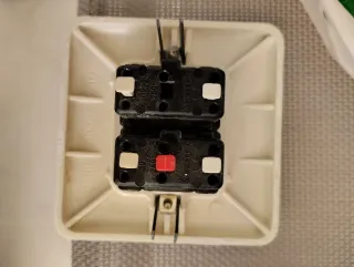 Interruptores y enchufes antiguos