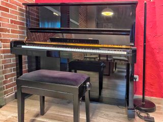 Piano Acústico Kawai