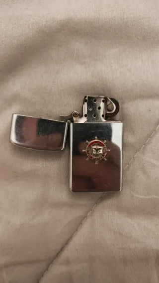 Accendino Zippo vintage anni 1965
