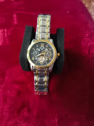 Reloj WLSTH Hombre Negro y Dorado