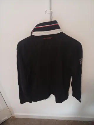 Polo Hackett Aston Martin Racing Negro