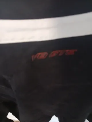 Polo Hackett Aston Martin Racing Negro