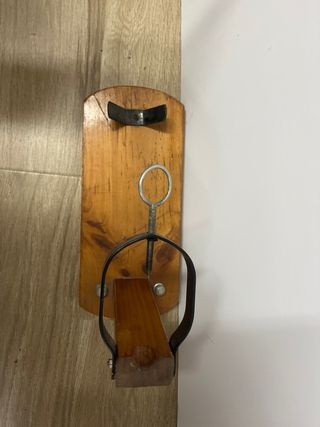 Base para jamonera de madera y metal