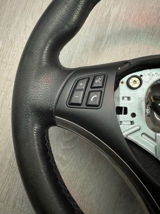 Volante y tapabuje  BMW Negro Cuero
