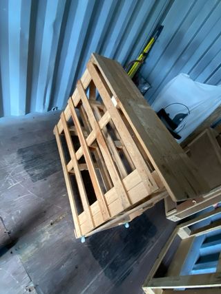 Estructura de madera para expositor